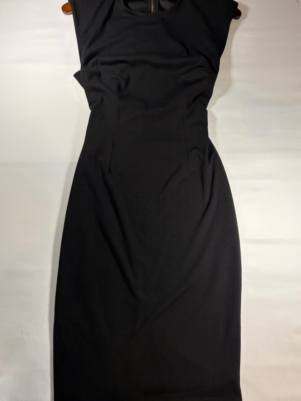 Black Sleeveless Maxi Dress